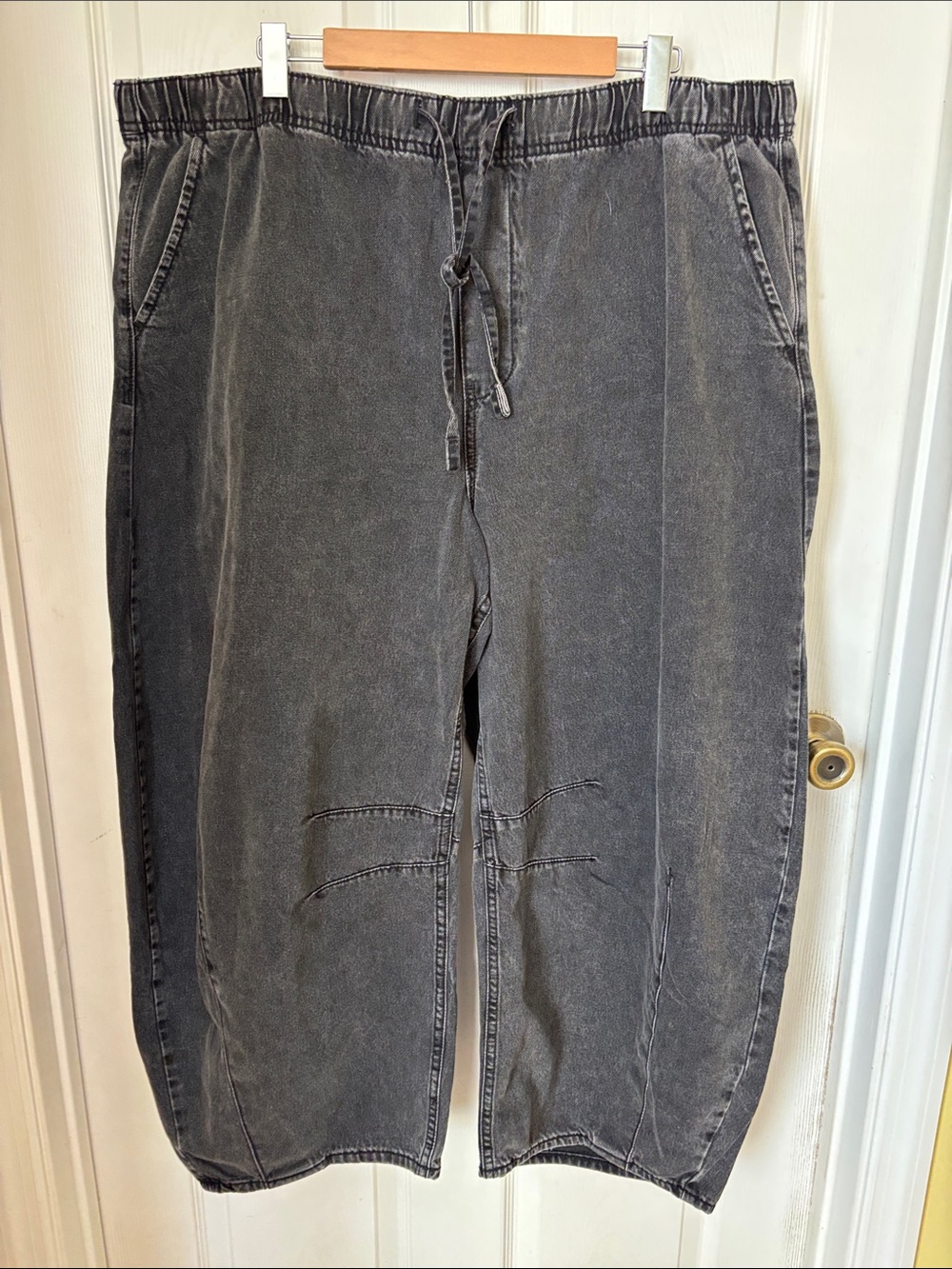 Old Navy Washed Charcoal Drawstring Barrel Jeans